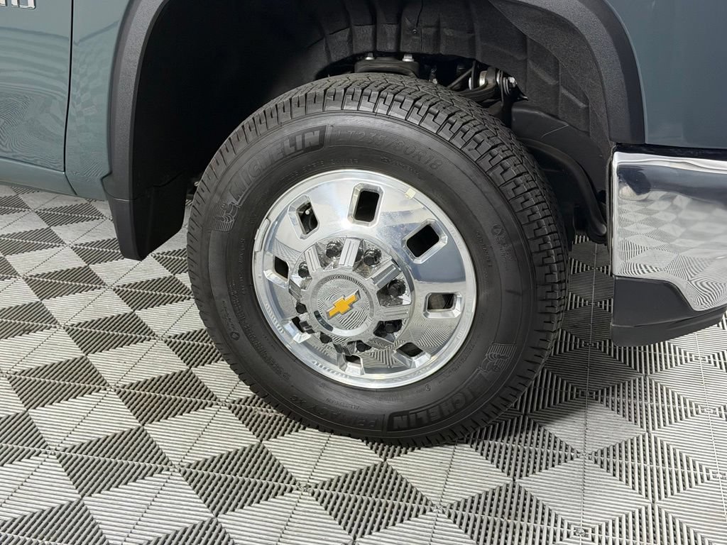 Used 2026 Chevrolet Silverado 3500 LTZ w/ LTZ Plus Package AWD/4WD image 7