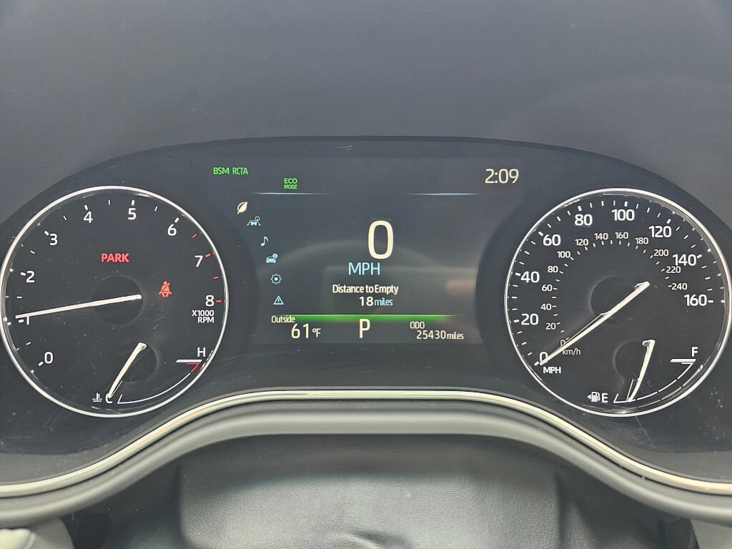 Used 2020 Toyota Avalon Limited w/ Advanced Safety Package FWD image 24