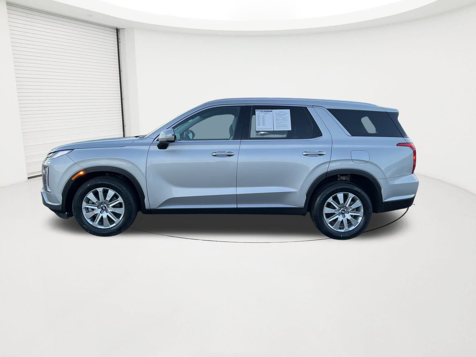 Used 2025 Hyundai Palisade SEL image 2