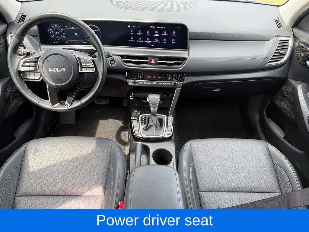 Used 2024 Kia Seltos EX AWD/4WD image 11