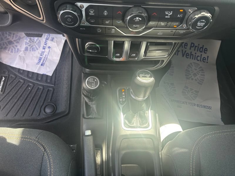 Used 2026 Jeep Wrangler Sport AWD/4WD image 26