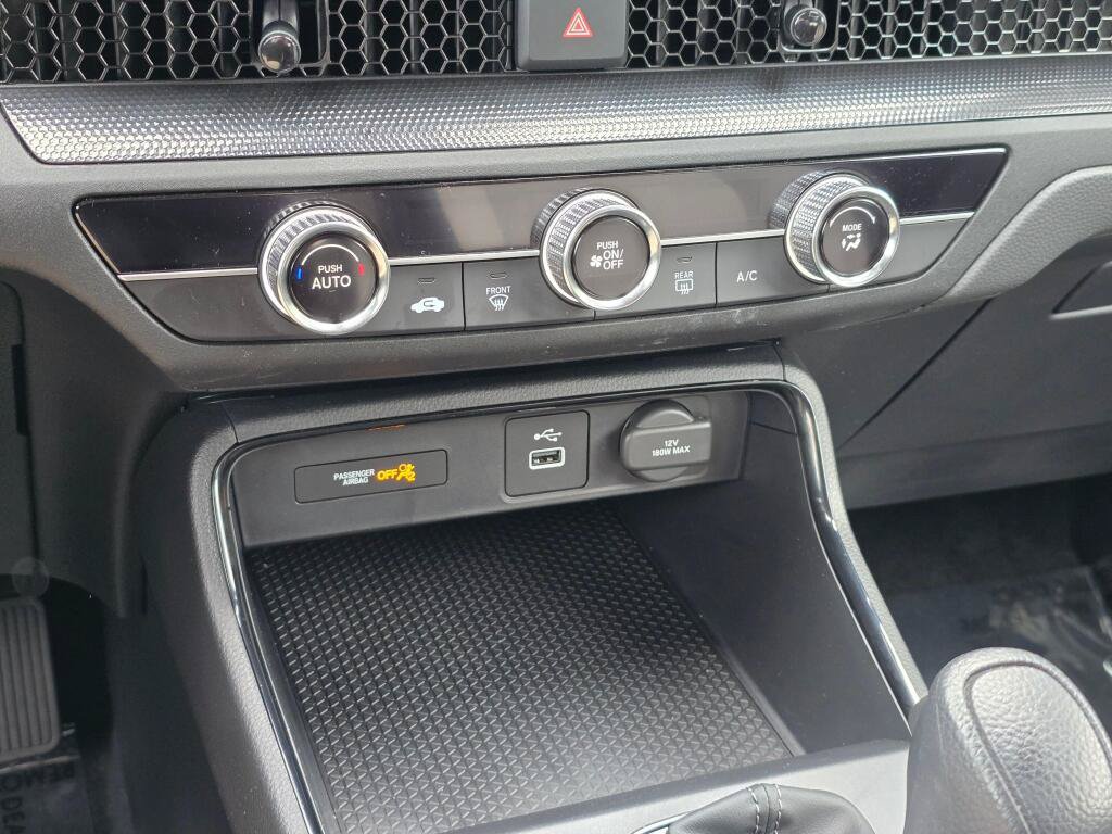 Certified 2025 Honda CR-V LX image 24
