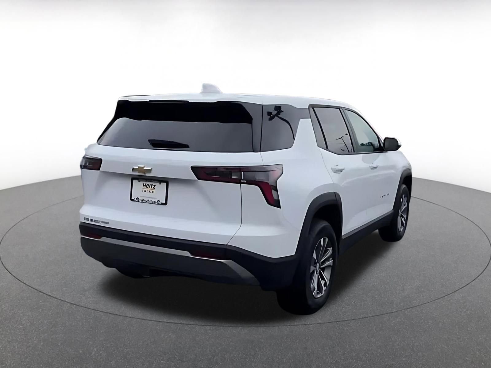 Used 2025 Chevrolet Equinox LT image 12