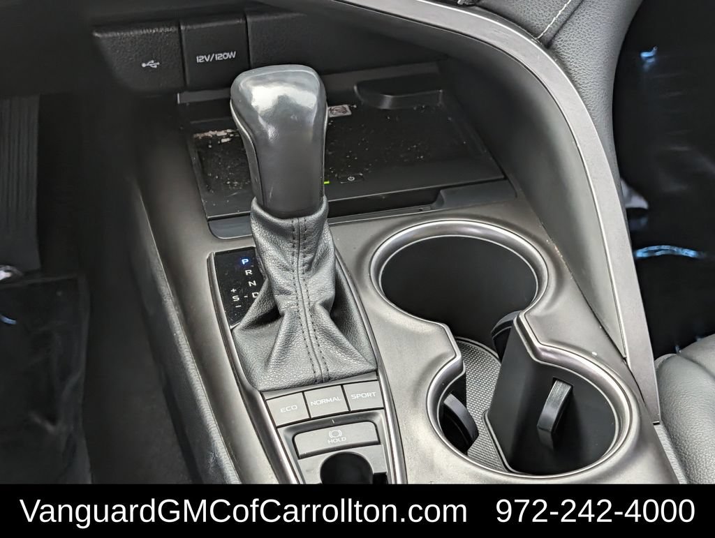 Used 2022 Toyota Camry XSE AWD/4WD image 15