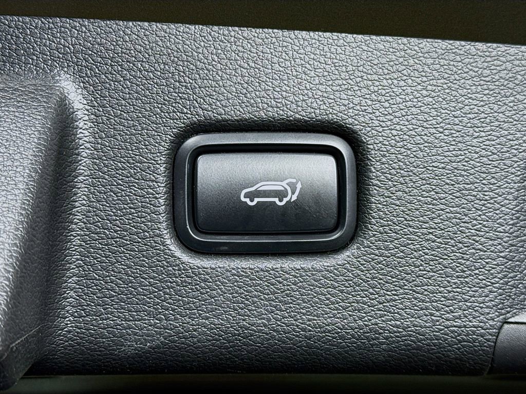 Used 2022 Kia Telluride EX w/ EX Premium Package image 31