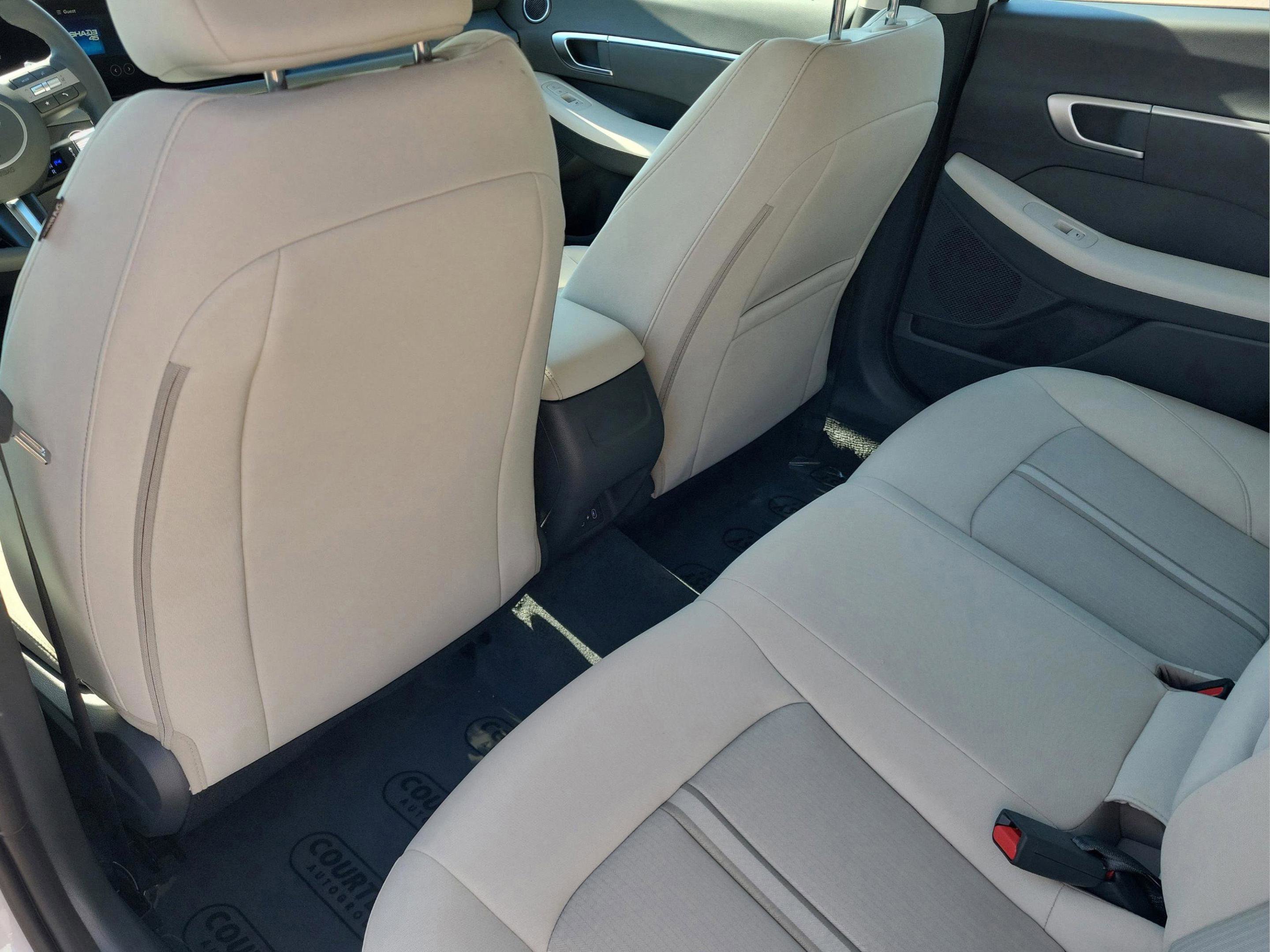 New 2026 Hyundai Sonata SEL FWD image 22