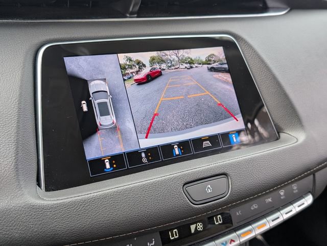 Used 2022 Cadillac XT4 Premium Luxury w/ Enhanced Visibility Package image 32