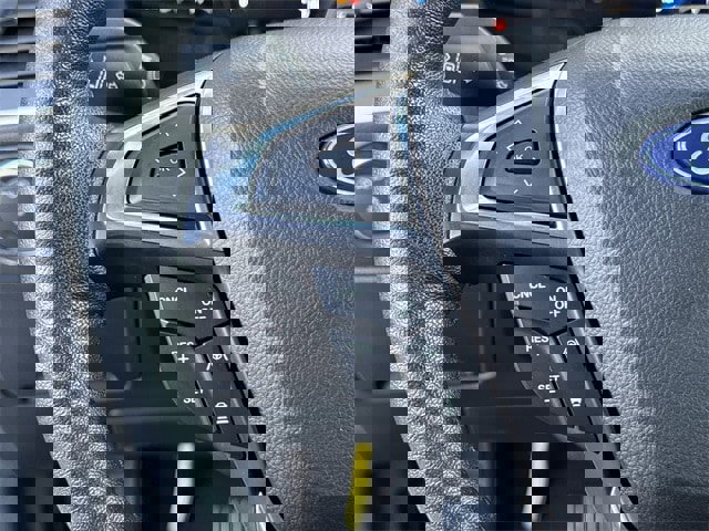 Used 2022 Ford Edge SEL image 26