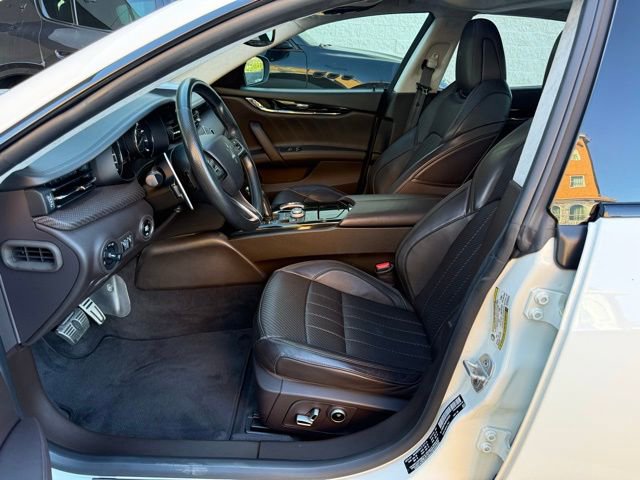 Certified 2022 Maserati Quattroporte Modena image 9