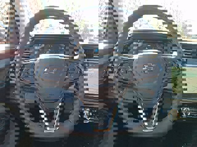 New 2027 Chevrolet Bolt LT w/ Comfort Package image 12