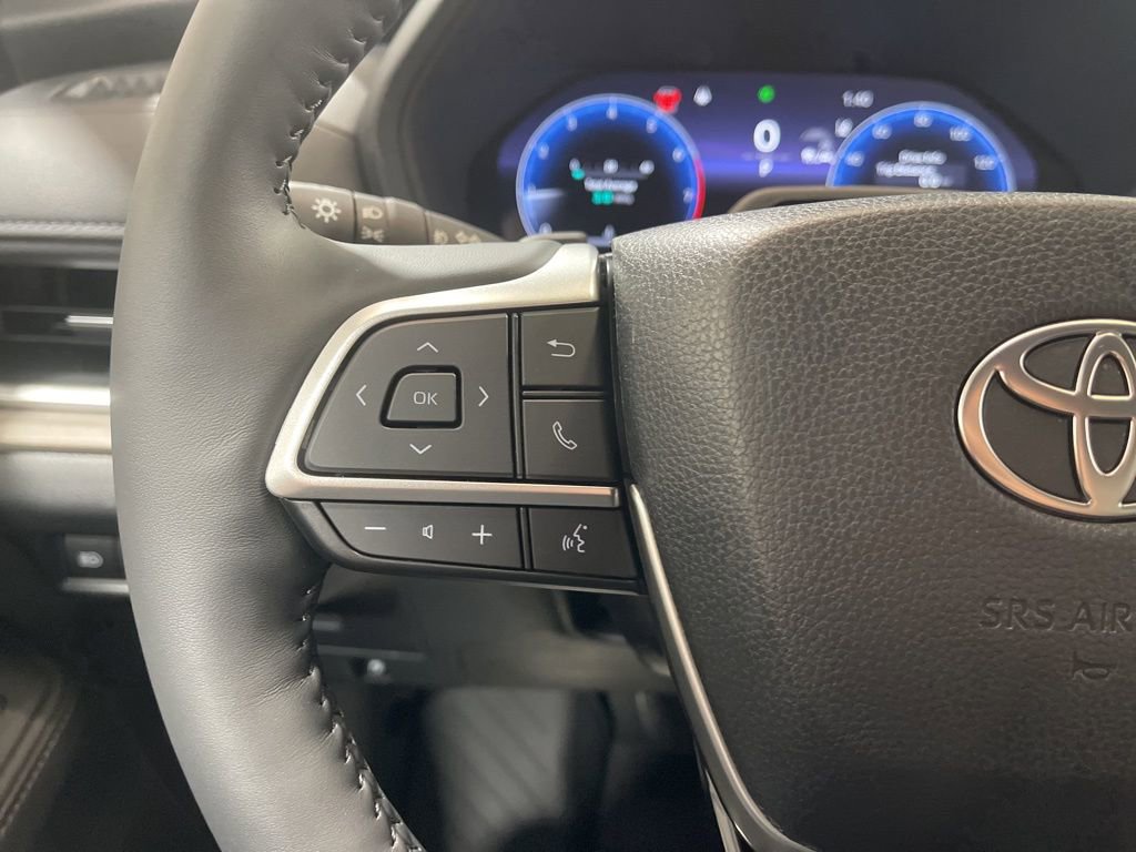 Used 2026 Toyota Grand Highlander Platinum image 23