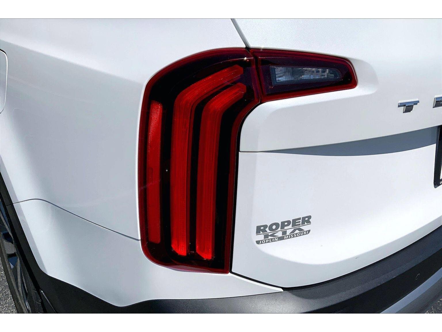 Used 2020 Kia Telluride EX w/ EX Premium Package FWD image 30