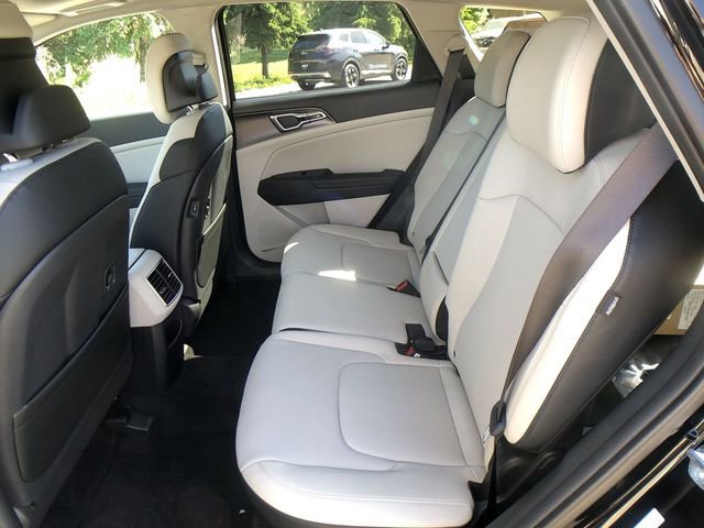 New 2026 Kia Sportage EX w/ EX Panorama Roof Package image 22