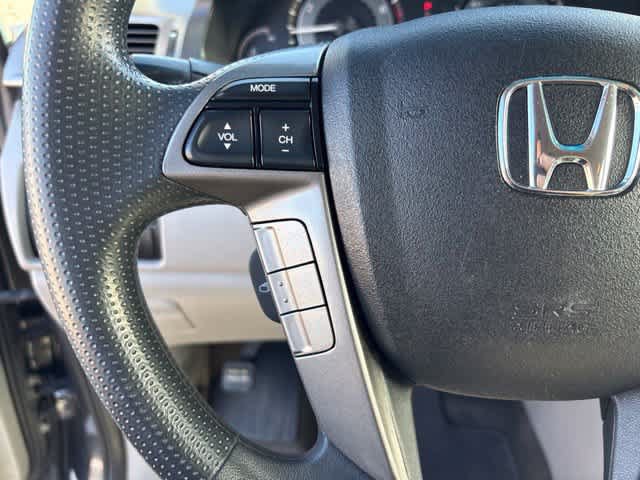 Used 2016 Honda Odyssey SE image 12