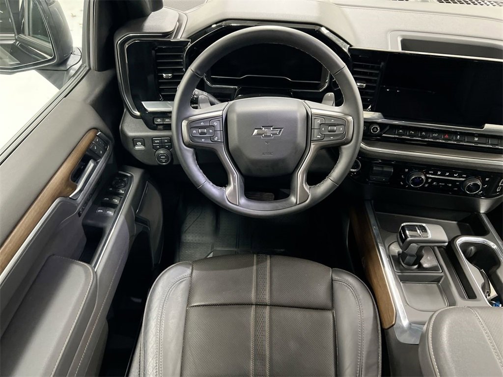 New 2025 Chevrolet Silverado 1500 High Country w/ Midnight Edition image 11