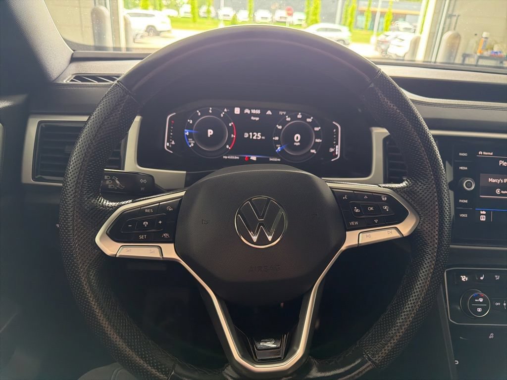 Certified 2023 Volkswagen Atlas Cross Sport SEL R-Line AWD/4WD image 11