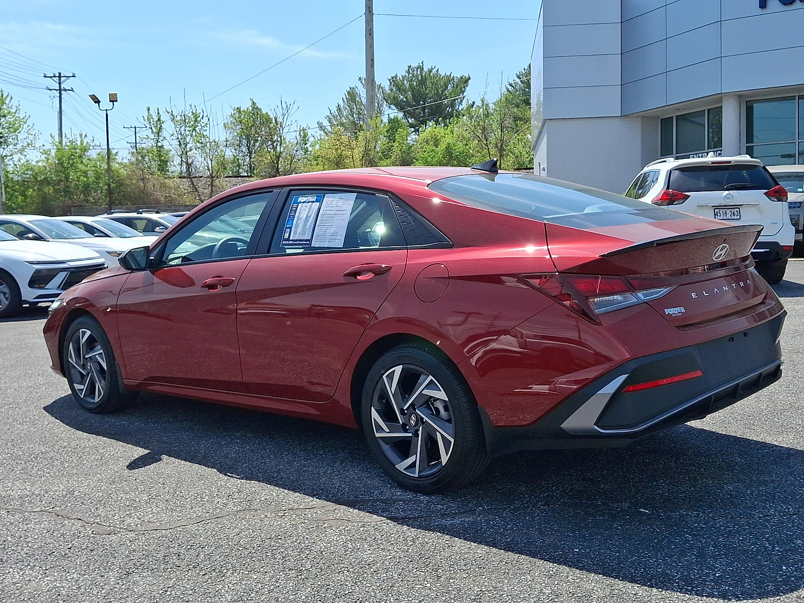 Certified 2025 Hyundai Elantra Sport FWD image 4