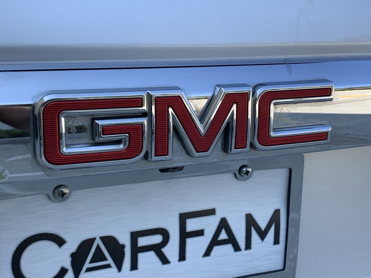 Used 2020 GMC Yukon XL Denali image 6