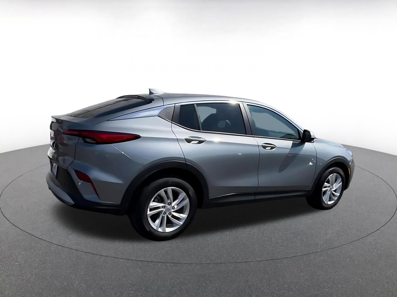 Used 2025 Buick Envista Preferred image 15