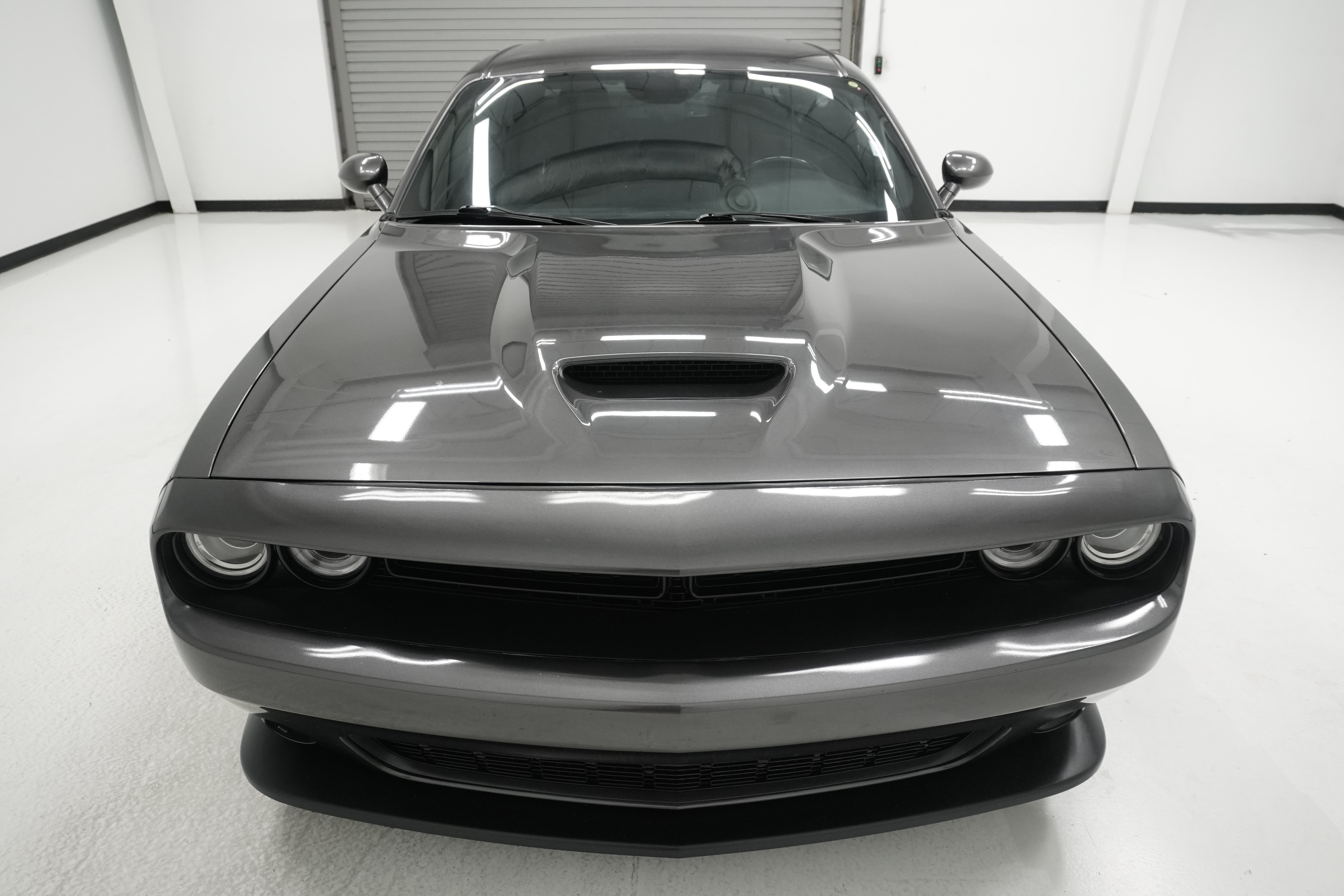 Used 2021 Dodge Challenger R/T w/ Blacktop Package RWD image 2
