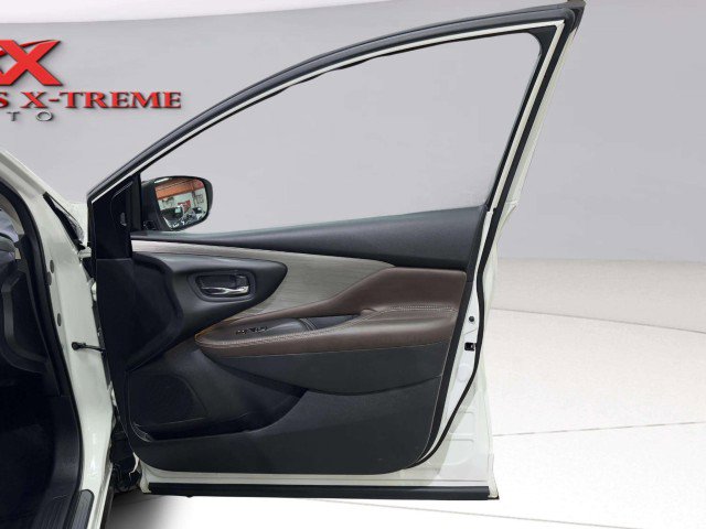 Used 2017 Nissan Murano Platinum image 54