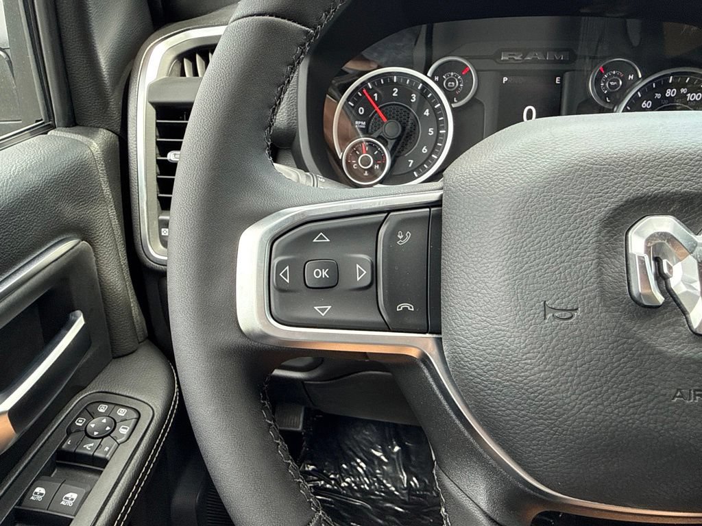 New 2026 RAM 2500 Big Horn AWD/4WD image 33