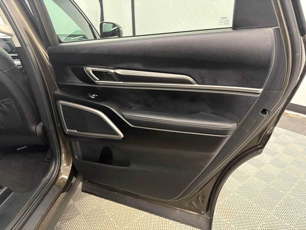 Used 2023 Kia Telluride S w/ S Sunroof Package image 17