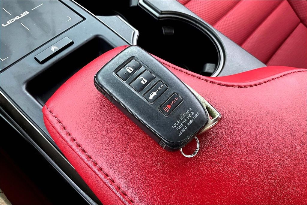 Used 2022 Lexus IS 350 F Sport image 33