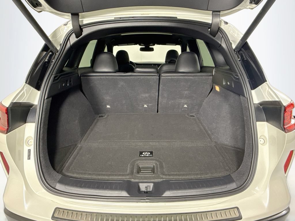 Used 2020 INFINITI QX50 Essential w/ Edition 30 Package AWD/4WD image 28