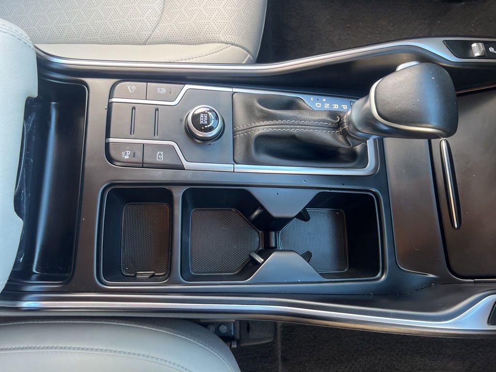 Certified 2023 Kia Sorento S image 22