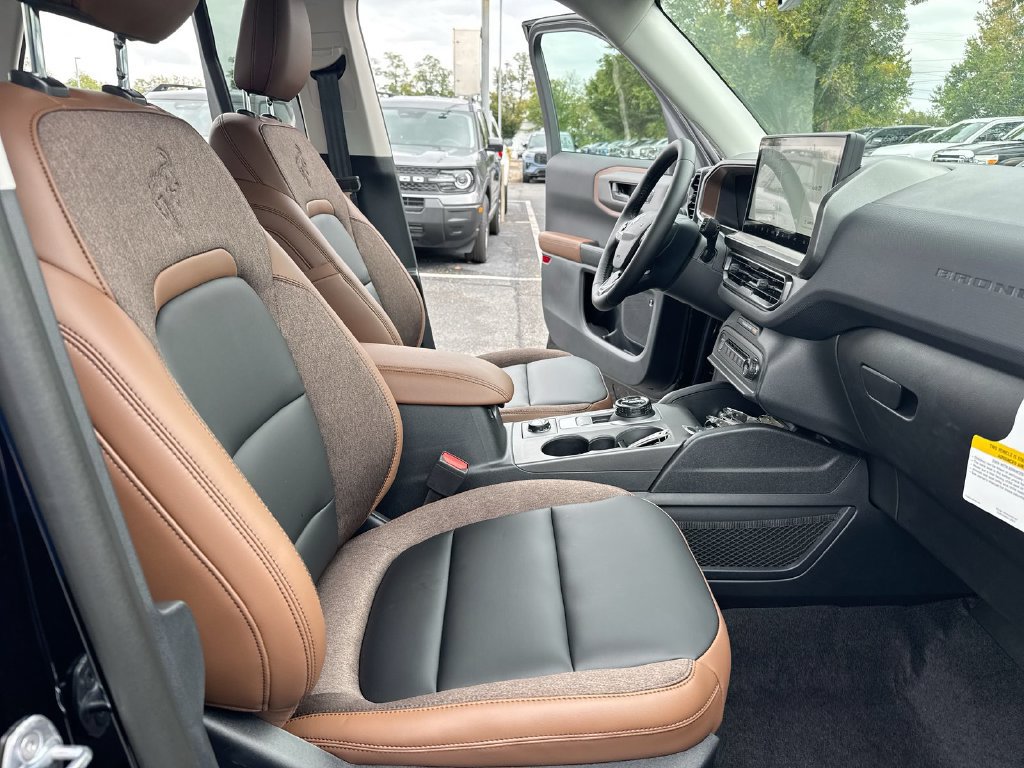 New 2026 Ford Bronco Sport Outer Banks w/ Outer Banks Tech Package+ AWD/4WD image 22