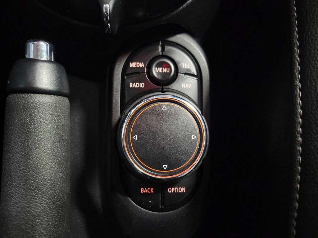 Used 2016 MINI Cooper S image 15