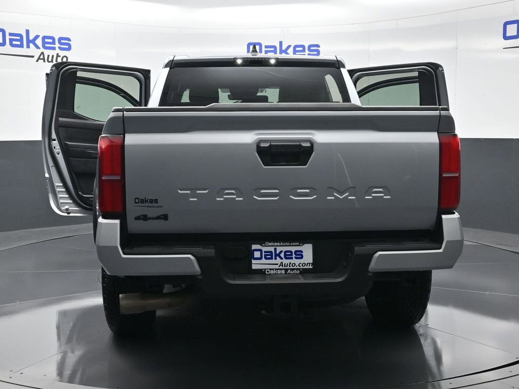 Used 2025 Toyota Tacoma TRD Off-Road image 56