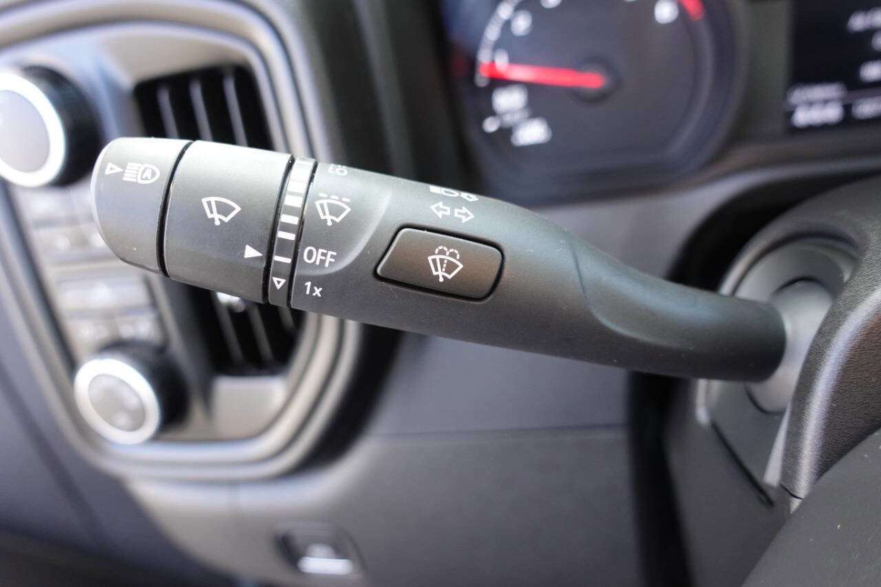 Used 2024 Chevrolet Silverado 1500 Custom image 52