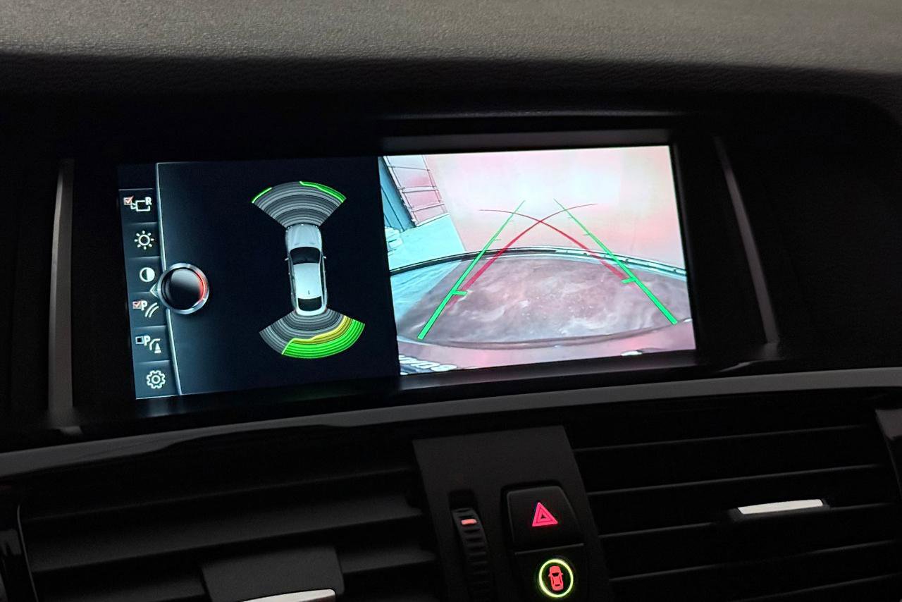 Used 2018 BMW X4 M40i image 35