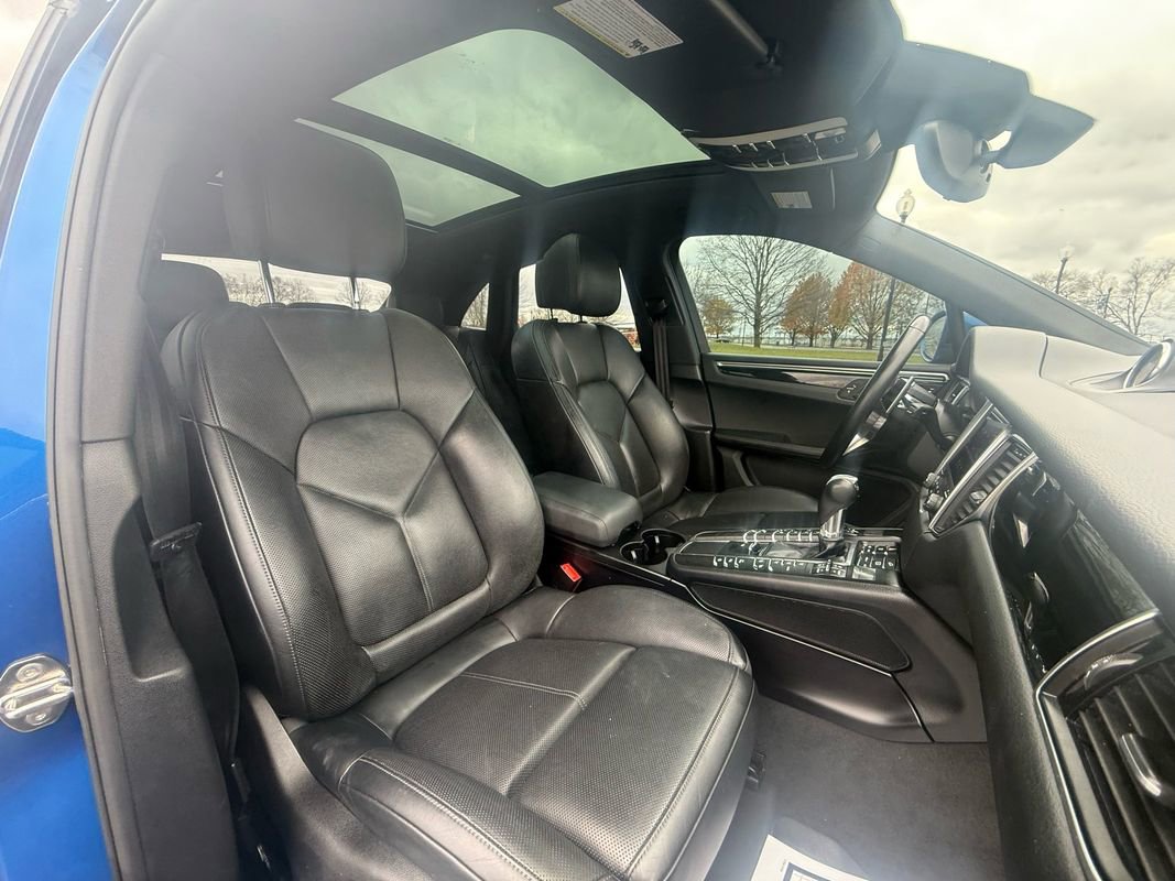 Used 2018 Porsche Macan image 14