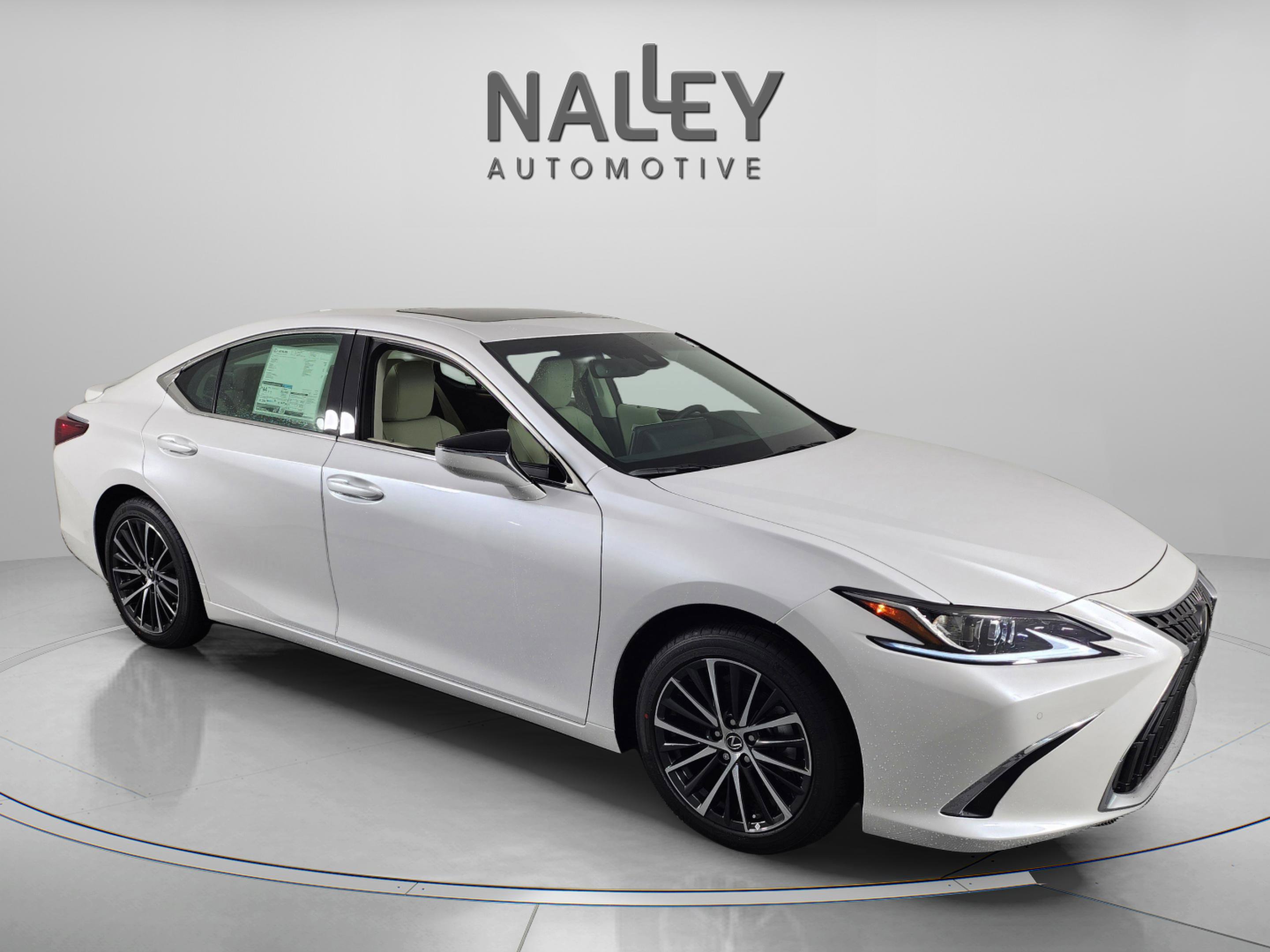 New 2025 Lexus ES 300h w/ Premium Package image 7