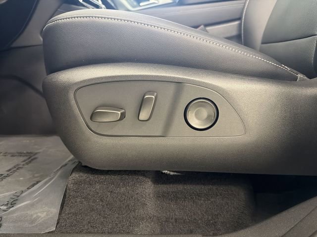 New 2026 Chevrolet Traverse LT w/ Midnight/Sport Edition image 26