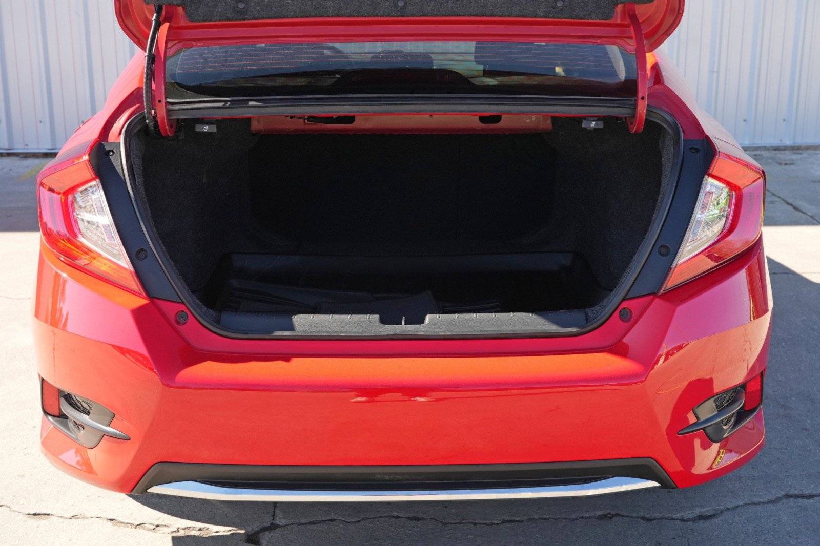 Used 2020 Honda Civic EX image 9