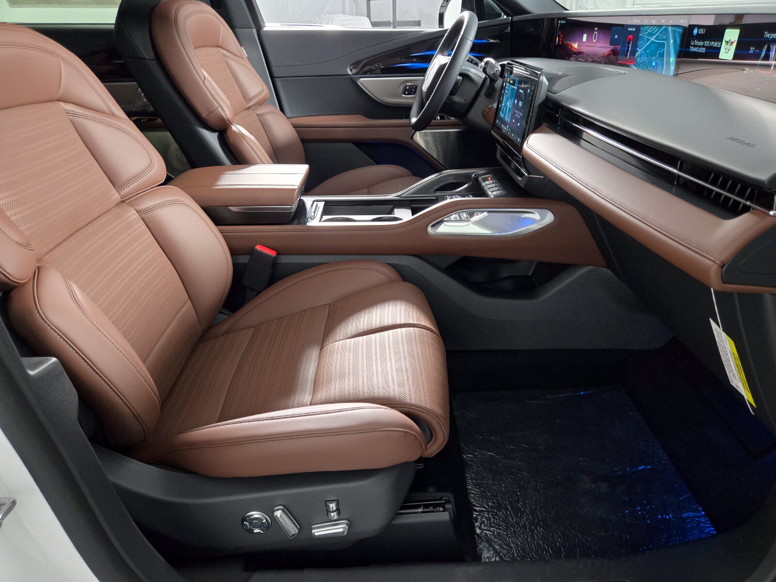 New 2026 Lincoln Nautilus Reserve AWD/4WD image 20