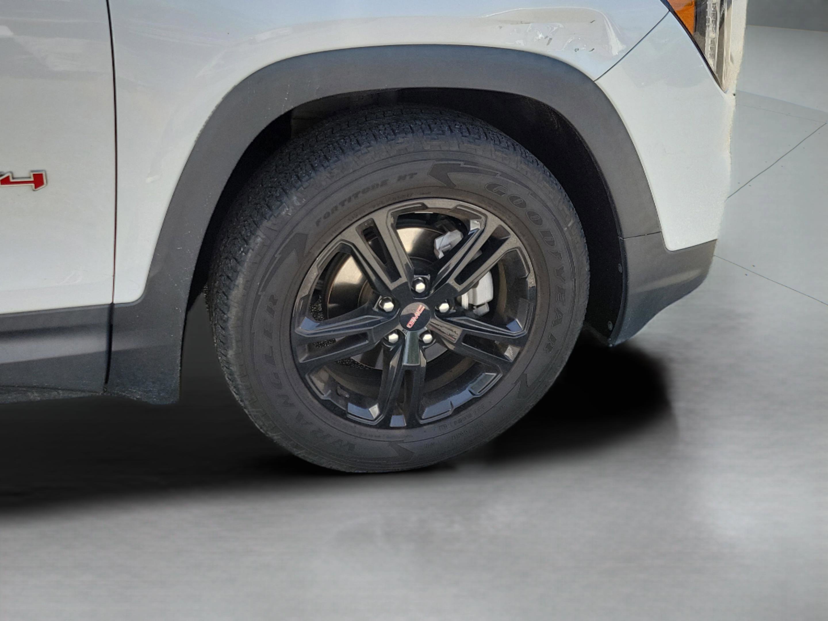 Used 2022 GMC Terrain AT4 w/ Infotainment Package II AWD/4WD image 10