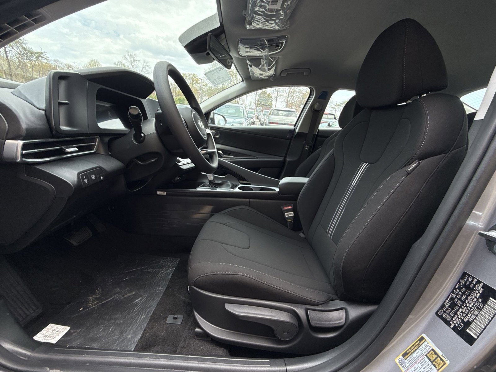 New 2026 Hyundai Elantra Blue image 13