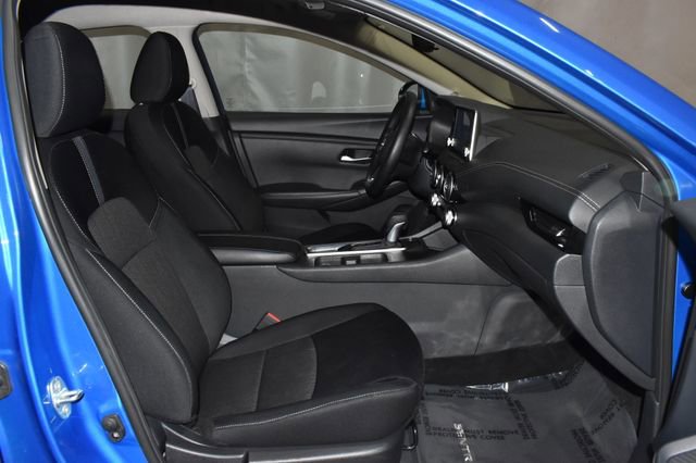 Used 2025 Nissan Sentra SV image 27