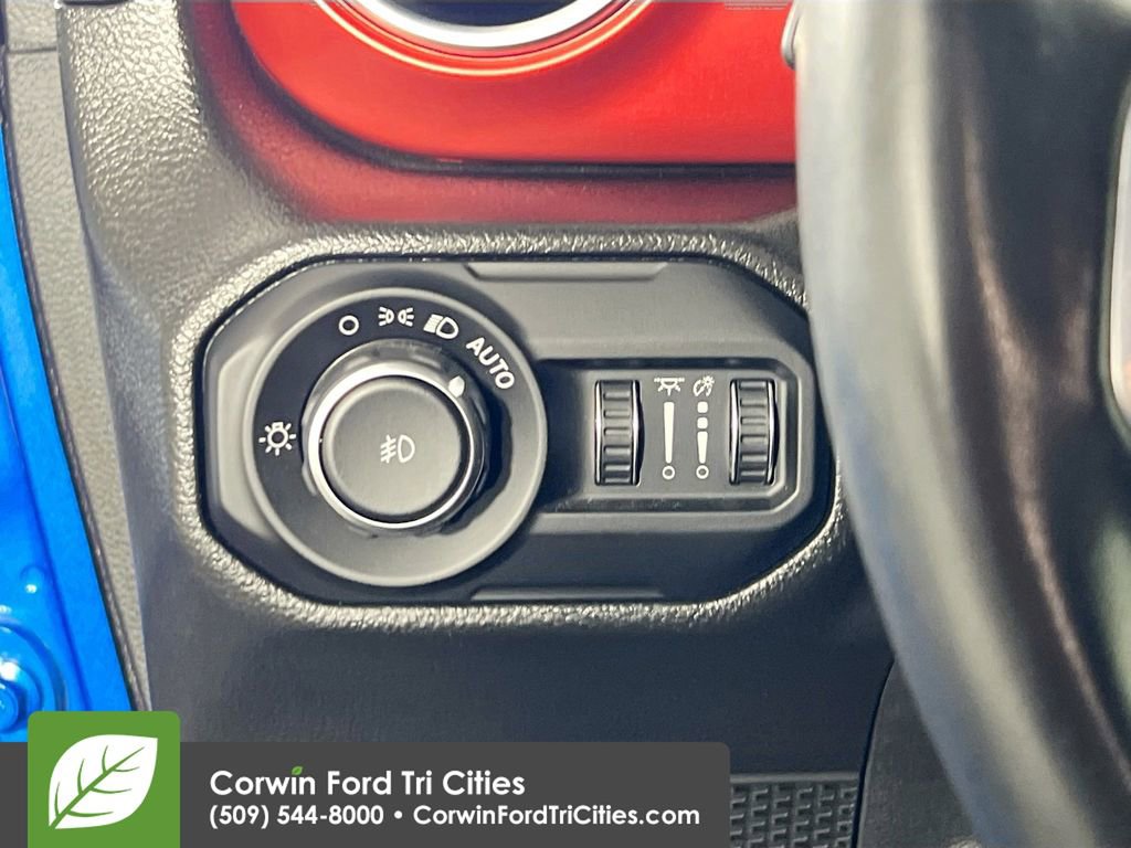 Used 2022 Jeep Wrangler Rubicon w/ LED Lighting Group image 18