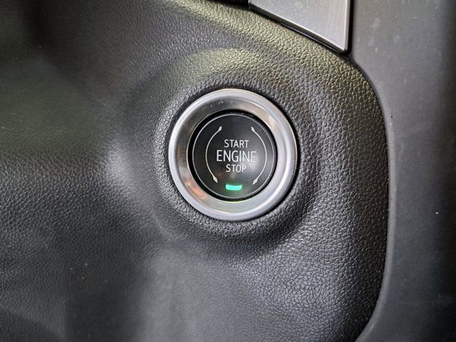 Used 2019 Chevrolet Silverado 1500 RST image 13