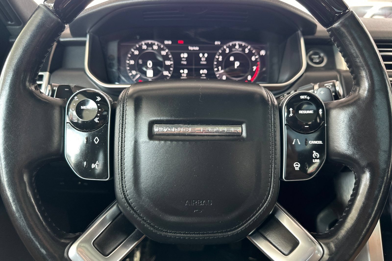 Used 2019 Land Rover Range Rover HSE AWD/4WD image 25
