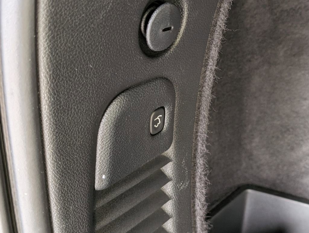 Used 2022 Dodge Durango R/T image 27