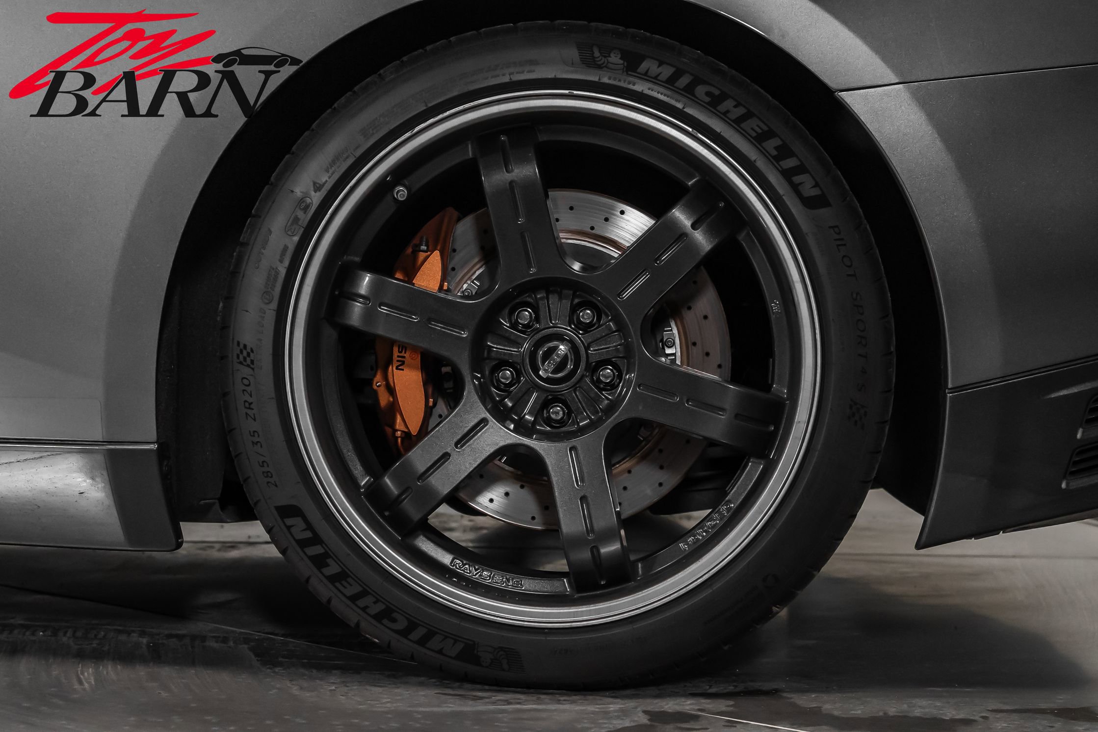 Used 2013 Nissan GT-R Black Edition image 19