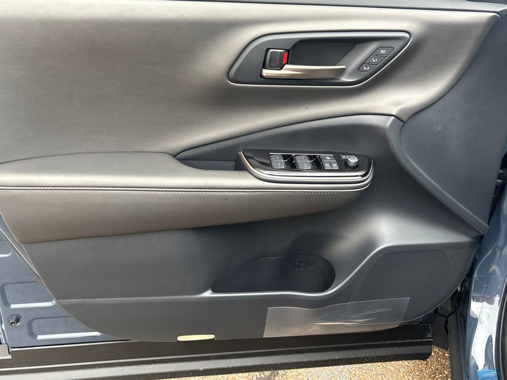 New 2026 Toyota Crown Nightshade image 6