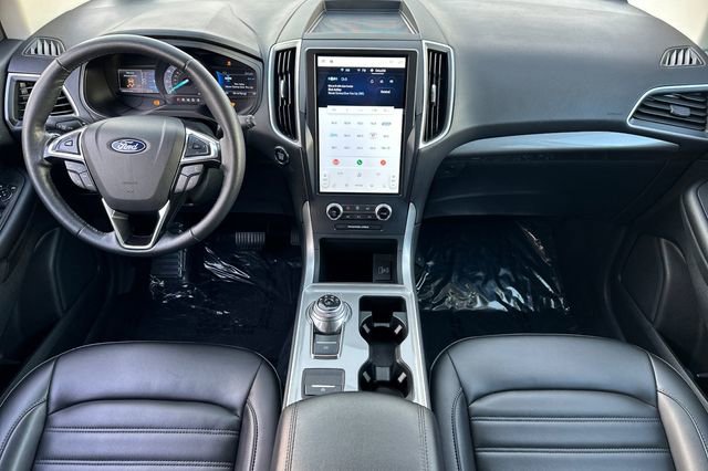 Used 2023 Ford Edge SEL image 15